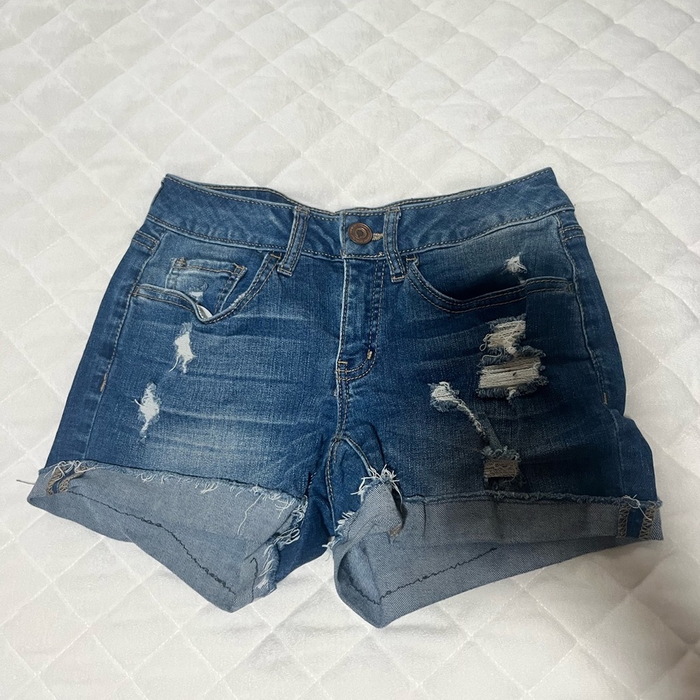 Small shortie shorts